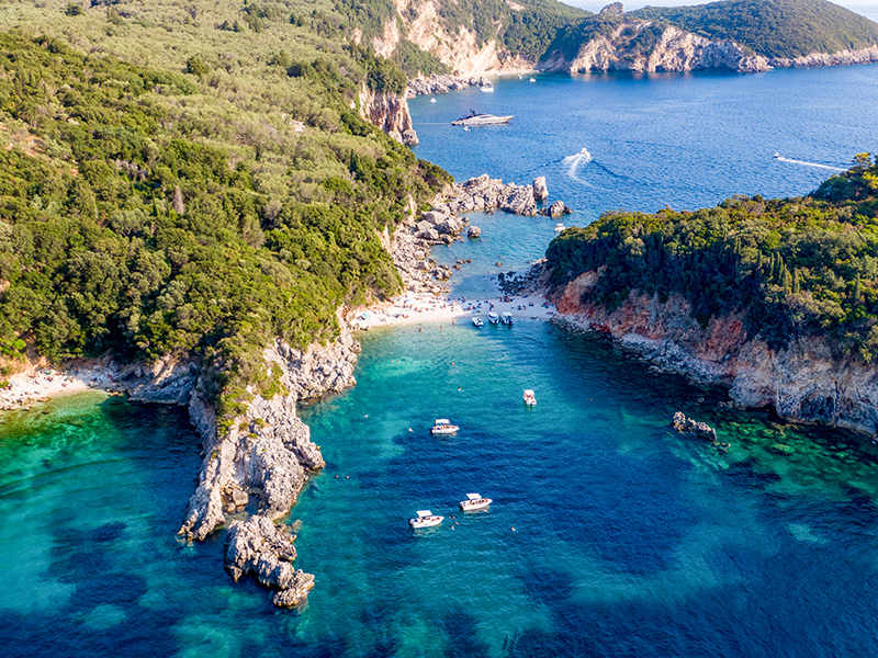 Guide to The Top Corfu Beaches That You Shouldn’t Miss