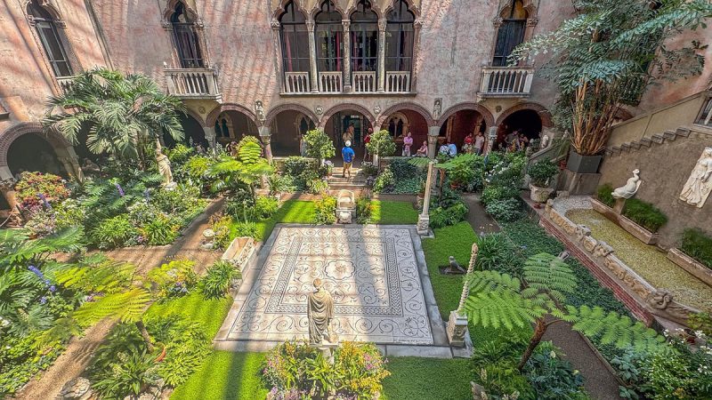 10 Luxurious Art-Focused American Road Trips You Should Take 10 Luxurious Art-Focused American Road Trips You Should Take